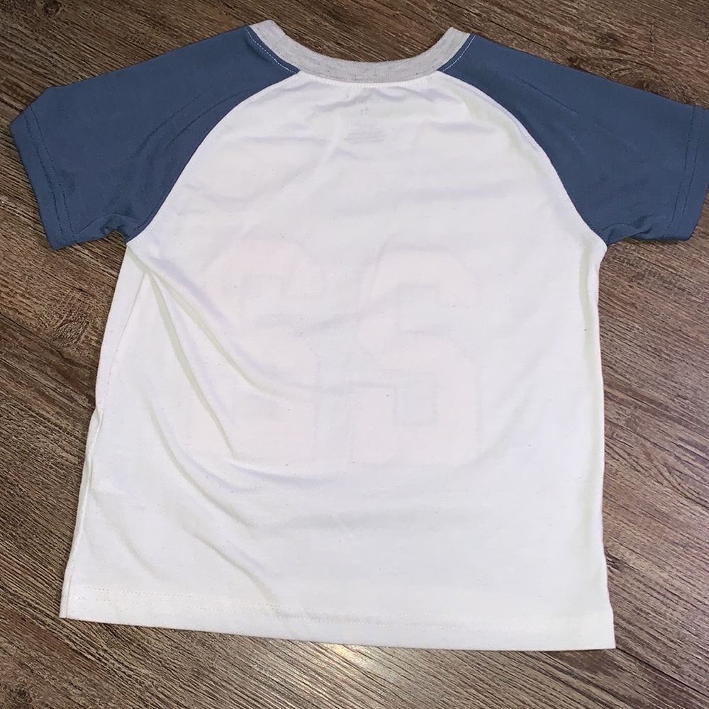 Carter’s Tee - Picture 3 of 3